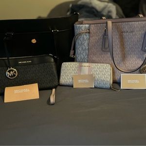 Michael Kors Tote bags. Pink W/Wallet & Black W/Crossbody Bag